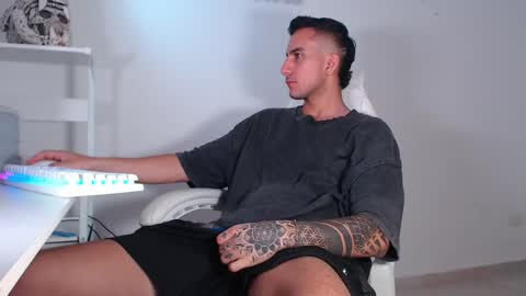 caishenx online show from May 4, 2026, 3:35 am