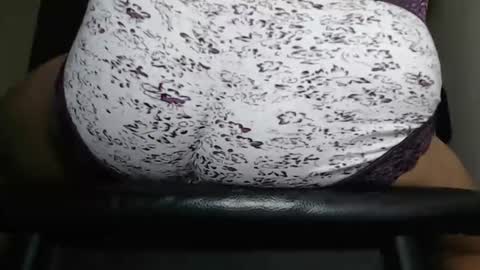 caitessa_bellemoir online show from May 11, 2026, 11:46 pm