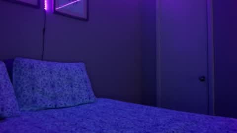 Caitie Citrine online show from March 14, 2026, 4:40 am