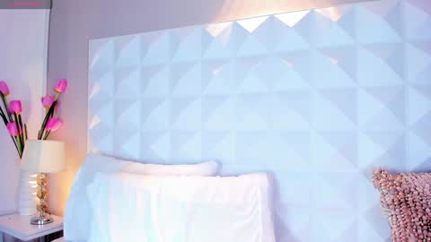 Snapshot of caitlyncouper chatting on December 27, 2024, 8:07 pm Caitlyn online show from December 27, 2024, 8:07 pm