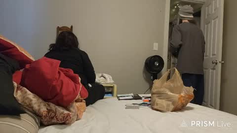 freakslikeus online show from April 5, 2026, 4:48 pm