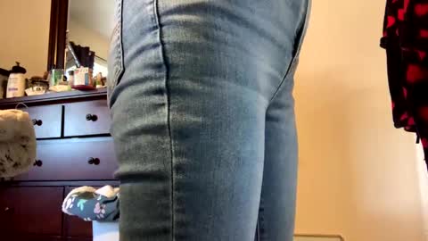 Snapshot of calishop1 chatting on January 18, 2025, 6:21 pm calishop1 online show from January 18, 2025, 6:21 pm