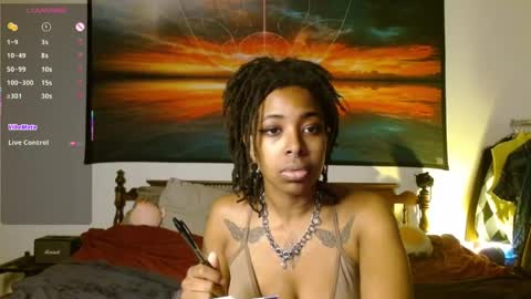 Snapshot of call_me_hedone chatting on May 13, 2026, 7:33 pm Hedone online show from May 13, 2026, 7:33 pm