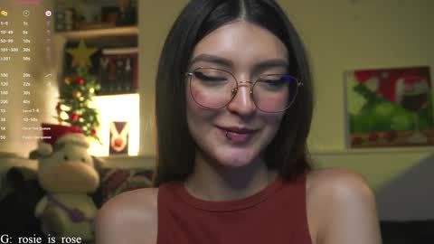 Snapshot of call_me_rosie chatting on December 2, 2024, 3:04 am online show from December 2, 2024, 3:04 am