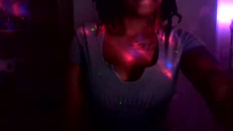 little miss pretty  online show from January 30, 2025, 1:33 am