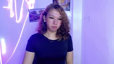 Snapshot of callme_shantal chatting on June 13, 2026, 12:03 pm SHANTAL online show from June 13, 2026, 12:03 pm