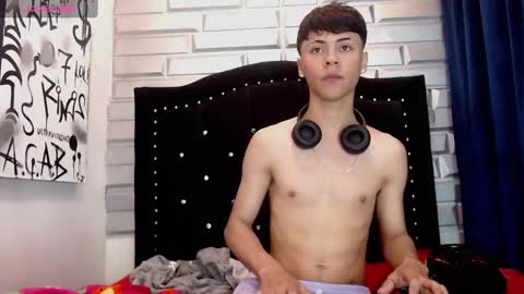 Snapshot of callum_77 chatting on February 12, 2025, 8:07 pm CALLUM online show from February 12, 2025, 8:07 pm