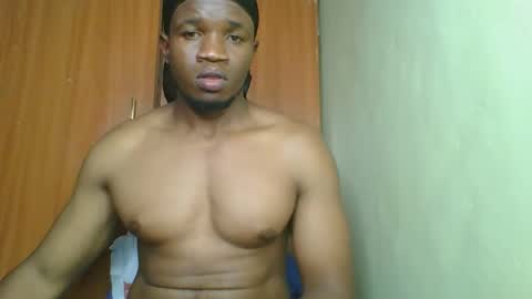 Snapshot of calvin_brown chatting on January 1, 2025, 7:10 pm calvin online show from January 1, 2025, 7:10 pm