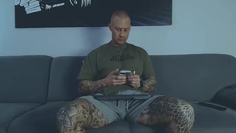 Calvin  online show from March 1, 2026, 8:05 am