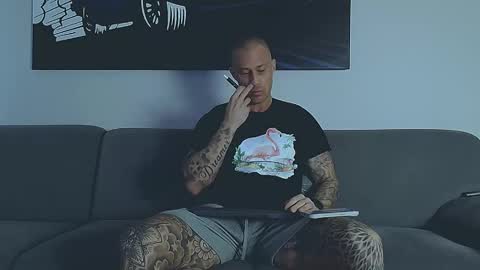 Calvin  online show from March 2, 2026, 7:37 am