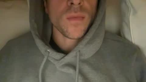 calvinzz online show from December 16, 2025, 8:47 pm