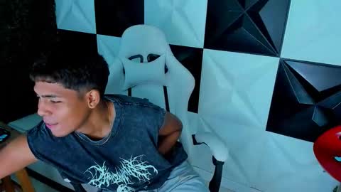 cam_xman online show from November 20, 2025, 1:28 am