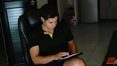 camara110 online show from July 3, 2026, 12:28 am