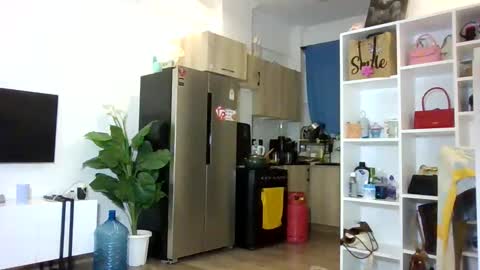 Princess online show from November 17, 2025, 8:58 pm