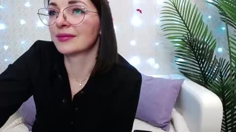 camelia_lillie online show from February 20, 2026, 6:26 am