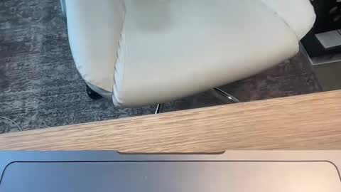 Snapshot of cameron777111 chatting on February 23, 2025, 9:26 pm Cameron online show from February 23, 2025, 9:26 pm