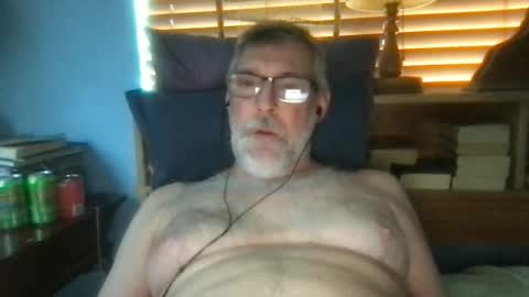 Cam Hardwood online show from September 20, 2025, 4:41 pm