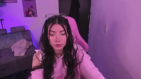 Snapshot of cami_mila99 chatting on December 1, 2025, 10:26 pm CAMI online show from December 1, 2025, 10:26 pm