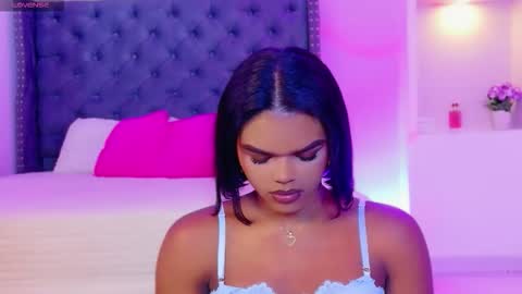 Snapshot of camiestrada chatting on November 2, 2025, 1:19 am camiestrada online show from November 2, 2025, 1:19 am