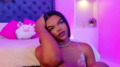 Snapshot of camiestrada chatting on November 10, 2025, 2:54 am camiestrada online show from November 10, 2025, 2:54 am