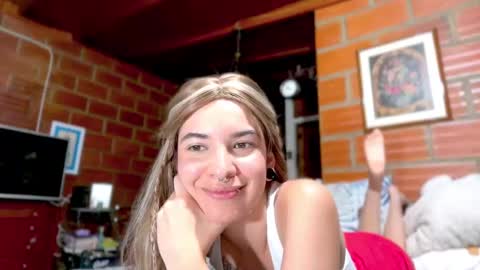 Snapshot of camii19y chatting on September 22, 2025, 11:18 pm camii19y online show from September 22, 2025, 11:18 pm