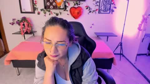 camila_bj online show from June 27, 2026, 4:50 am