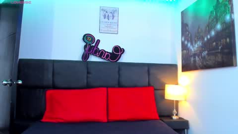 Snapshot of camila_coxx chatting on December 27, 2024, 5:20 am s online show from December 27, 2024, 5:20 am