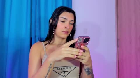 Snapshot of camila_coxx chatting on January 3, 2025, 6:57 pm s online show from January 3, 2025, 6:57 pm