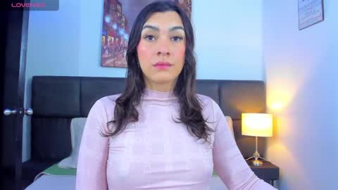 Snapshot of camila_coxx chatting on January 24, 2025, 5:21 am s online show from January 24, 2025, 5:21 am