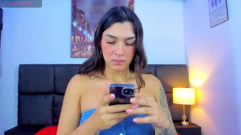 Snapshot of camila_coxx chatting on January 28, 2025, 5:32 am s online show from January 28, 2025, 5:32 am