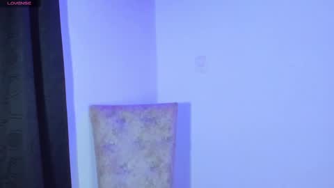 Snapshot of camila_coxx chatting on February 28, 2025, 10:50 pm s online show from February 28, 2025, 10:50 pm