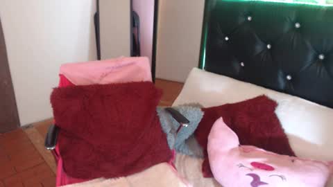 Snapshot of camila_delarosa chatting on October 11, 2025, 9:30 am camila online show from October 11, 2025, 9:30 am