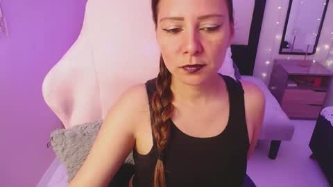 Snapshot of camila_delarosa chatting on June 5, 2026, 4:24 pm camila online show from June 5, 2026, 4:24 pm