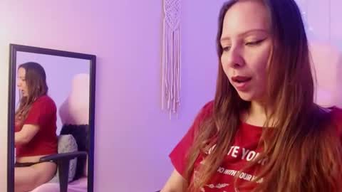 Snapshot of camila_delarosa chatting on June 15, 2026, 1:46 pm camila online show from June 15, 2026, 1:46 pm