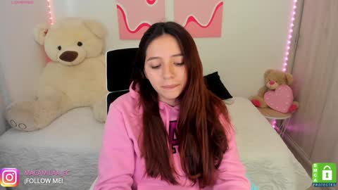  C A M I  online show from December 20, 2024, 9:28 pm