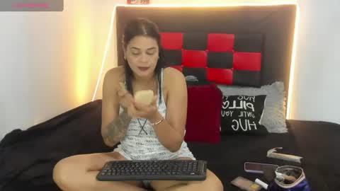 Camila online show from July 21, 2026, 3:20 am