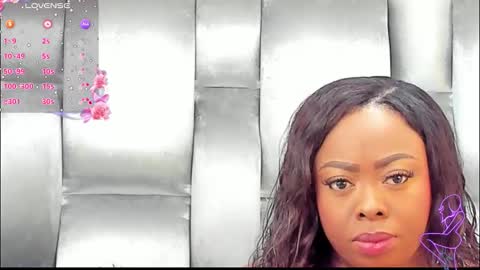 Snapshot of camilabenitezz chatting on October 18, 2025, 12:28 pm camila benitez online show from October 18, 2025, 12:28 pm