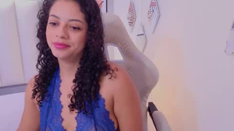 Camila online show from June 1, 2026, 12:07 pm