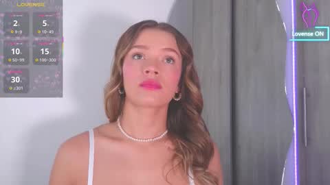 Camila Monroee  online show from February 3, 2026, 2:11 pm