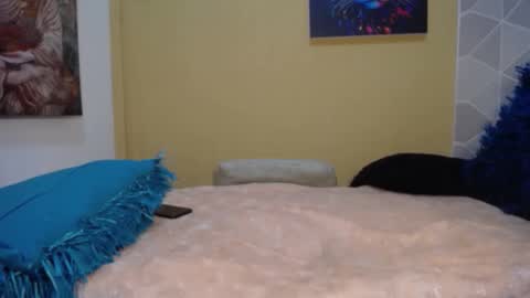 Snapshot of camilaparrisx chatting on January 16, 2025, 9:37 am camilaparrisx online show from January 16, 2025, 9:37 am