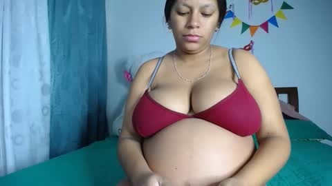 Snapshot of camilasex0 chatting on February 20, 2026, 4:07 pm camilasex0 online show from February 20, 2026, 4:07 pm