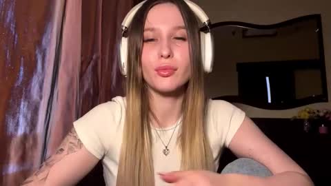 Miki online show from March 9, 2026, 7:34 am