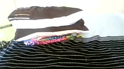 camillla15 online show from January 18, 2025, 9:24 am