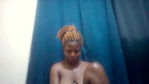 camillah_sweet online show from February 14, 2026, 7:21 pm