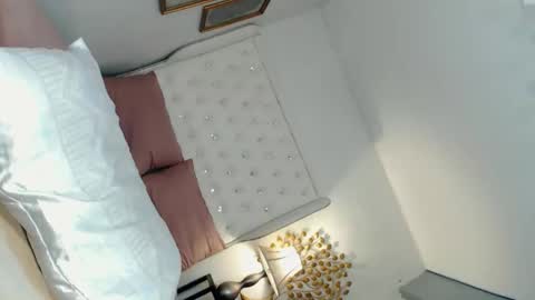 camillejoson online show from March 12, 2026, 1:12 am