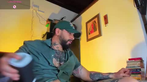 Snapshot of camilomayer chatting on September 11, 2025, 3:56 pm Camilo online show from September 11, 2025, 3:56 pm