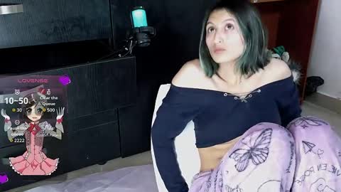 Cami  online show from April 8, 2026, 3:50 am