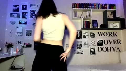 Snapshot of camiyafai chatting on February 28, 2026, 12:44 am Julia online show from February 28, 2026, 12:44 am