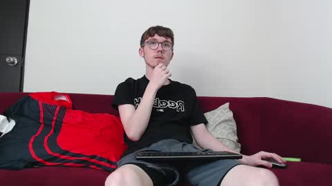 Snapshot of cammykev chatting on September 22, 2025, 4:53 pm online show from September 22, 2025, 4:53 pm