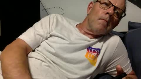 Snapshot of camperjay chatting on October 11, 2025, 2:00 am james online show from October 11, 2025, 2:00 am